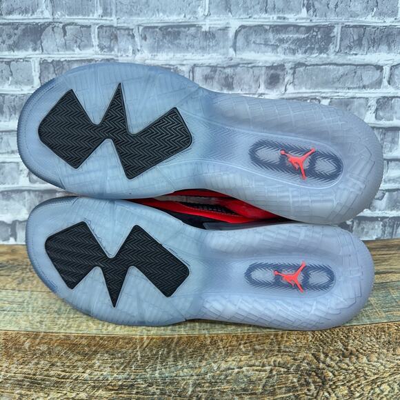 Nike Air Jordan Mars 270 x Paris Saint-Germain Infrared CN2218-600 Mens Size 15 main image 3